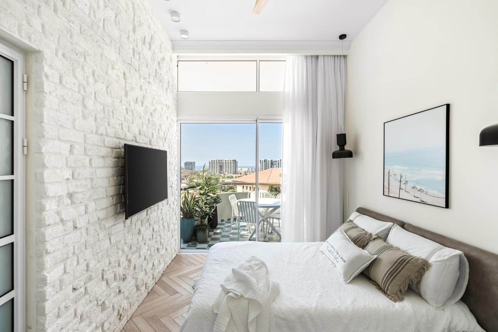 Sunsets Paradise 2Br With Parking By Beachfront Stay Herzliya Екстер'єр фото