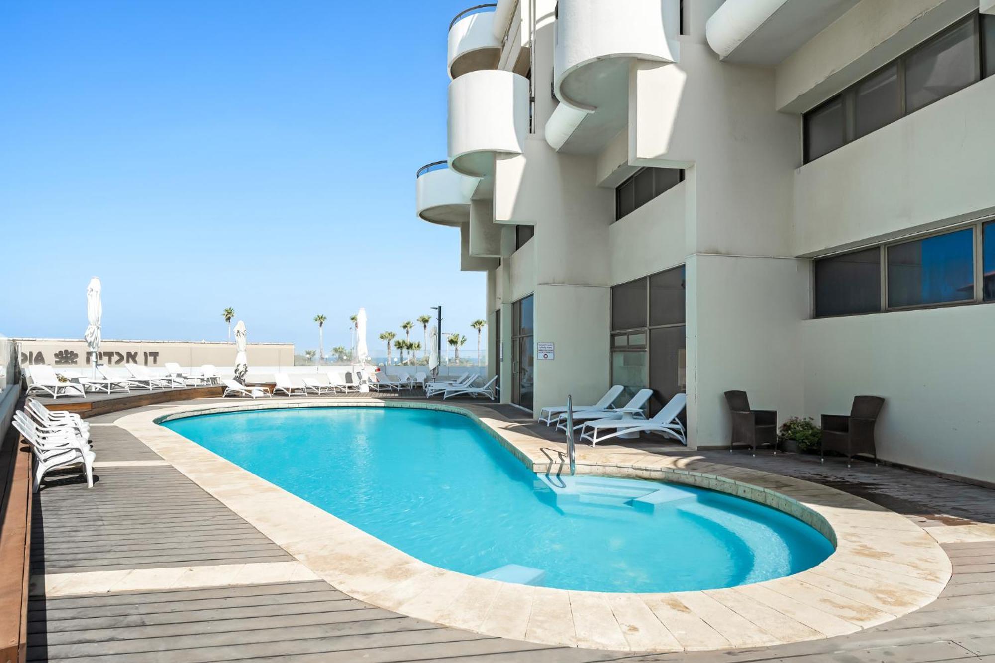 Sunsets Paradise 2Br With Parking By Beachfront Stay Herzliya Екстер'єр фото